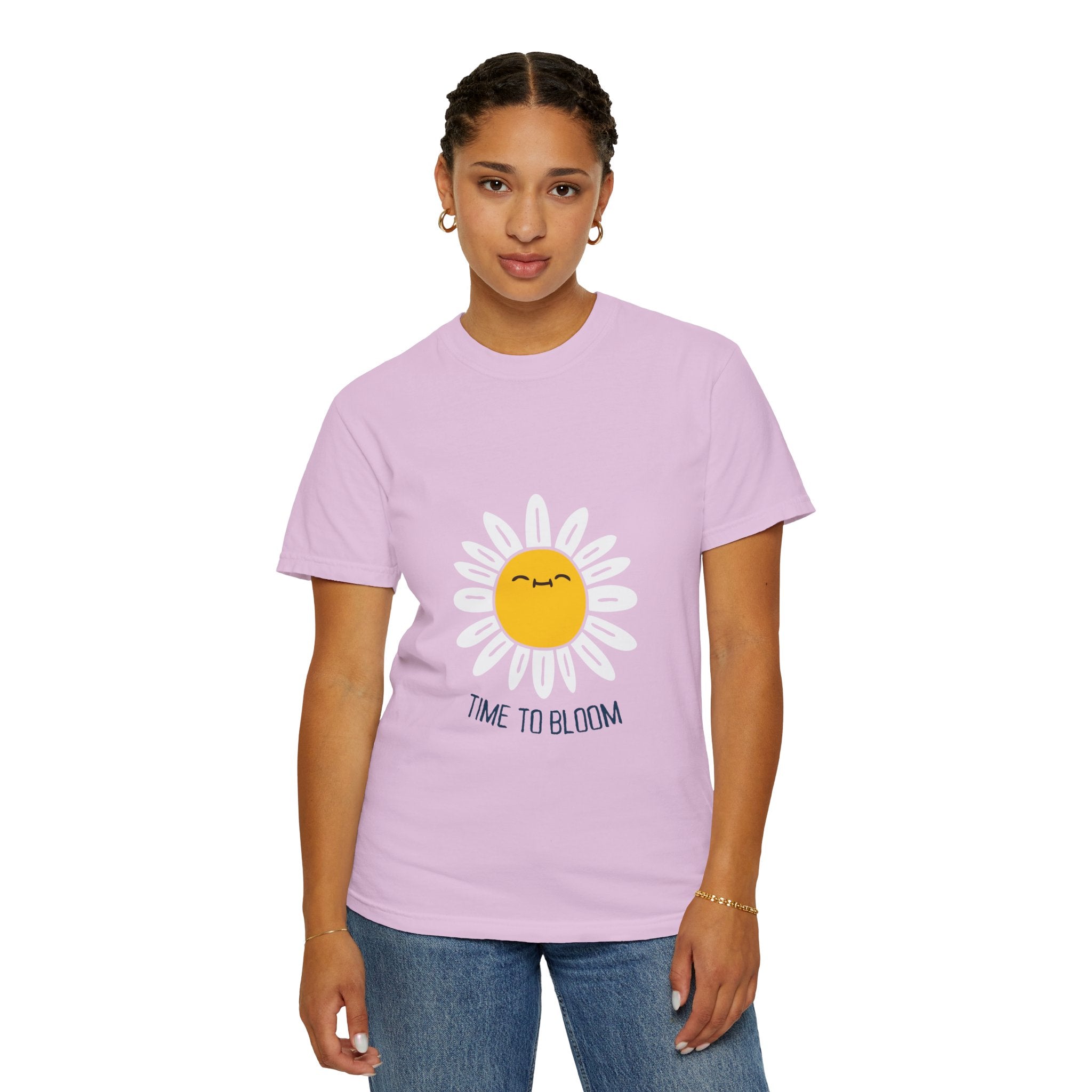 Time to Bloom Daisy Tee