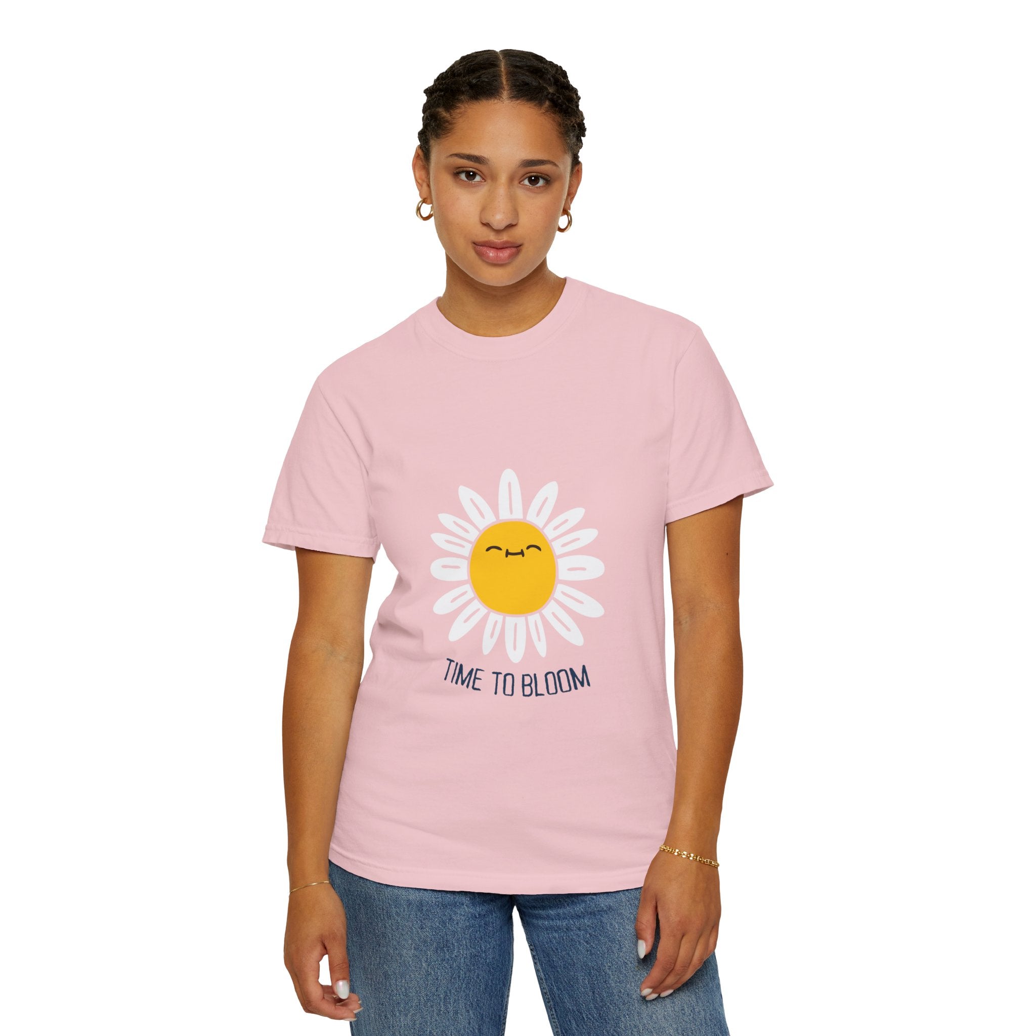 Time to Bloom Daisy Tee